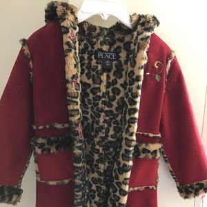 Girl jacket size (5/6)